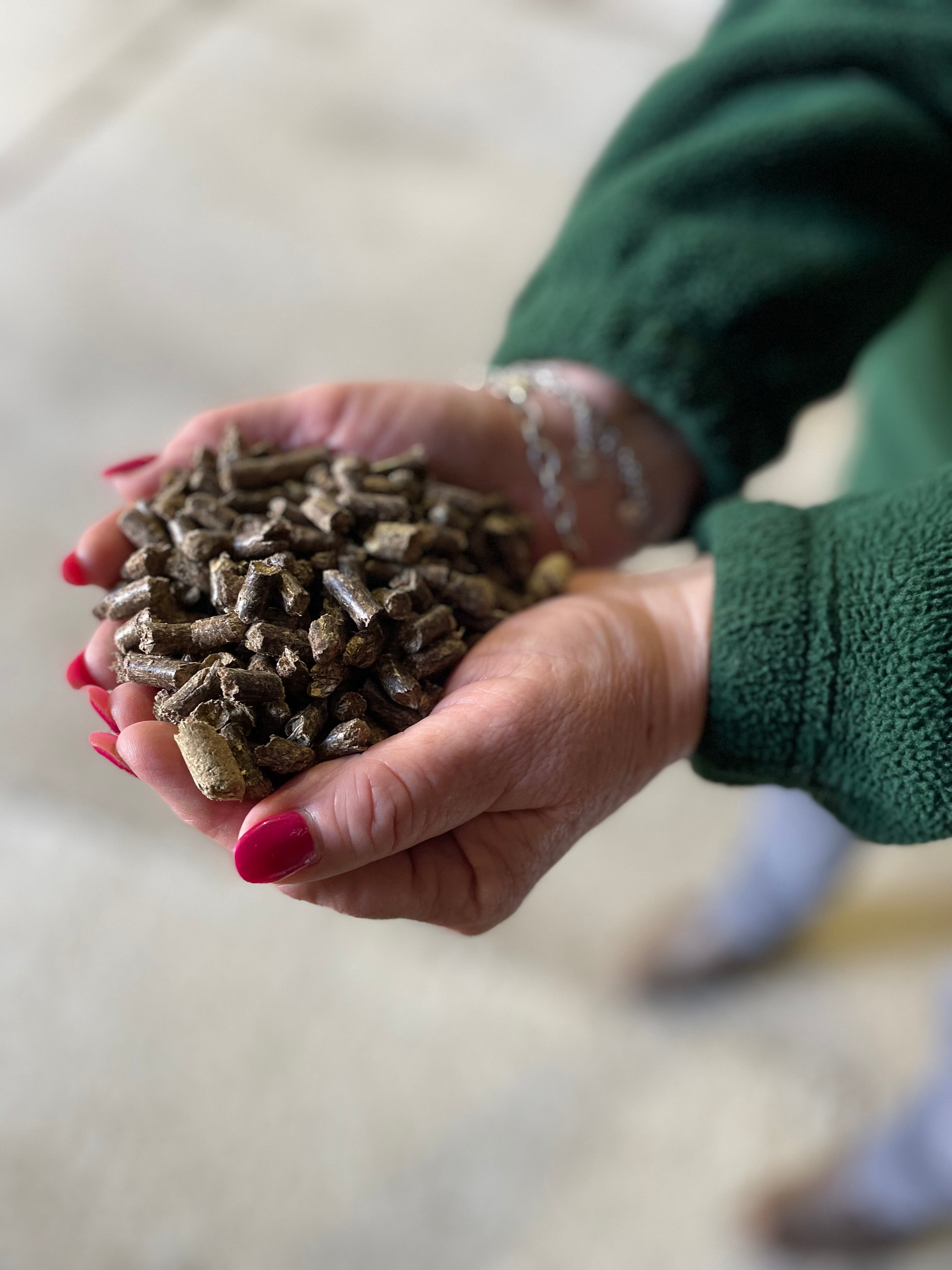 Small Animal Bedding & Litter Pellets 30L = 15KG